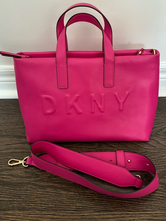 DKNY Handbags - DKNY Tilly Tote, Hot Pink 🩷🌸
